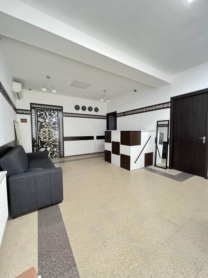 "Modeli" Hostel Tbilisi Exteriör bild