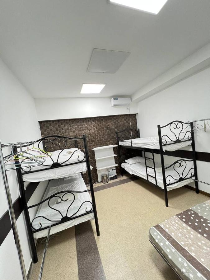 "Modeli" Hostel Tbilisi Exteriör bild