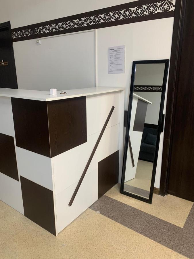 "Modeli" Hostel Tbilisi Exteriör bild